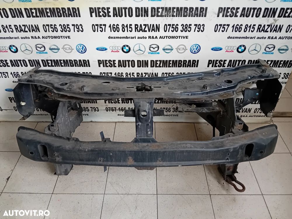Trager Calandru Fata Dacia Duster 1 Facelift - 1