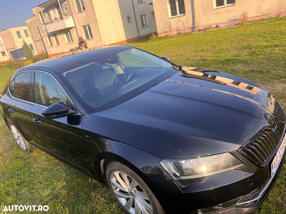 Skoda Superb 2.0 TDI DSG Style - 11