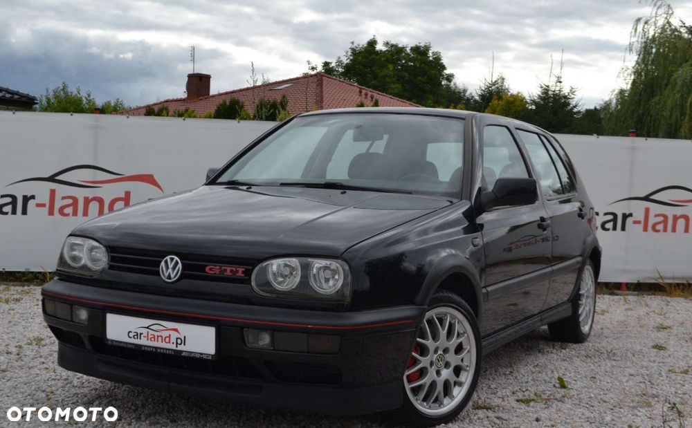 Volkswagen Golf - 5