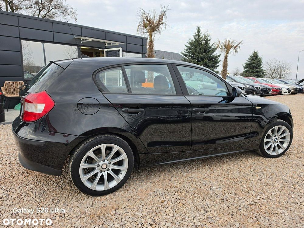 BMW Seria 1 116i - 26