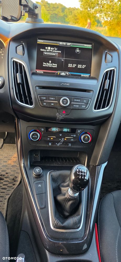 Ford Focus 1.0 EcoBoost Trend - 12