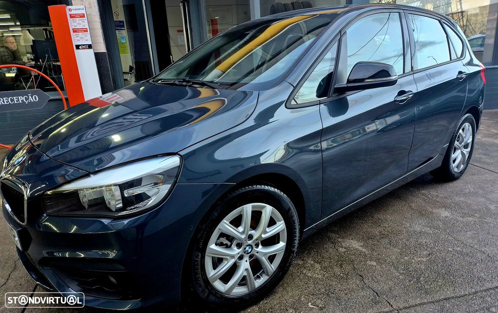 BMW 218 Active Tourer i Luxury Line - 25