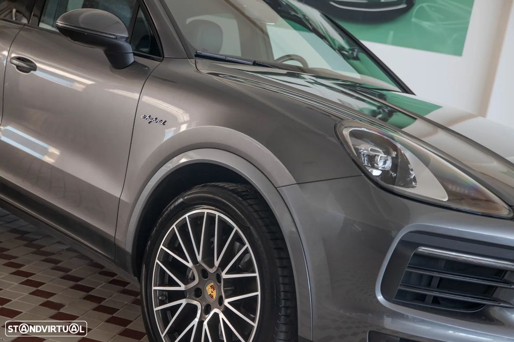 Porsche Cayenne Coupé - 6