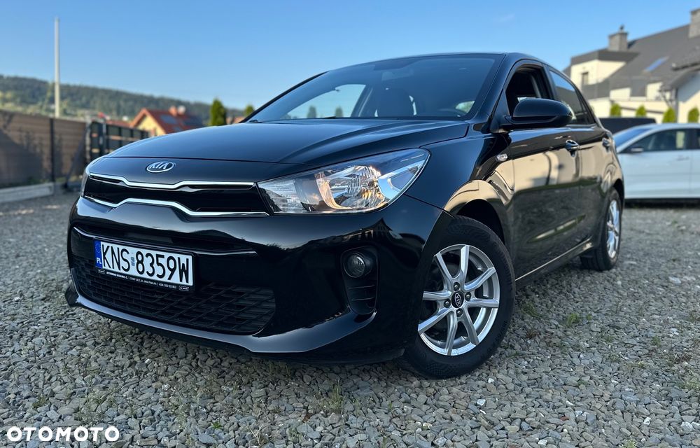 Kia Rio 1.4 L - 29