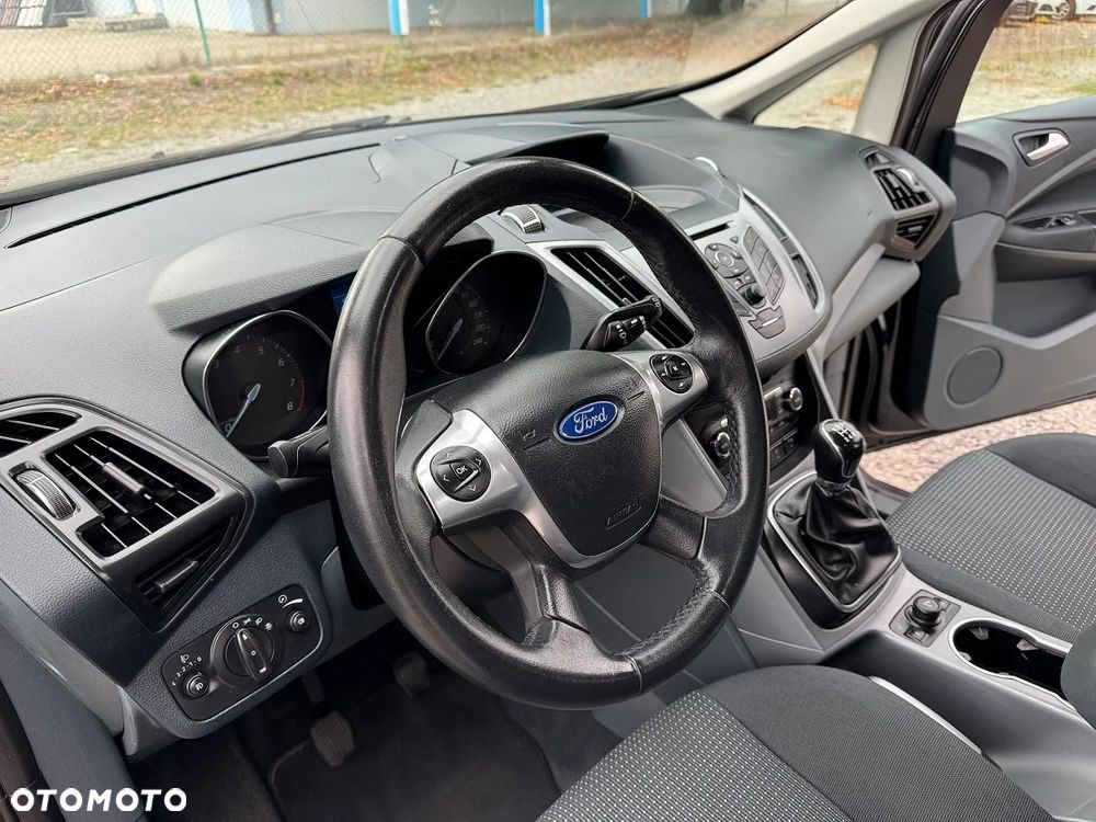 Ford Grand C-MAX 1.6 Titanium - 22