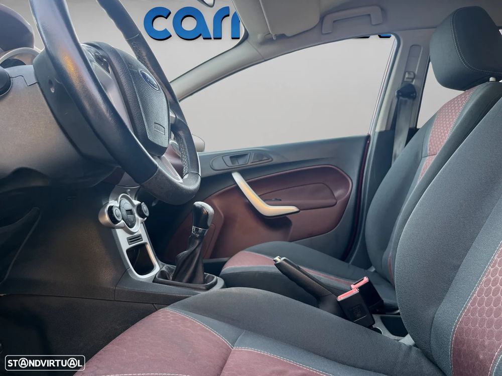 Ford Fiesta 1.25 Titanium - 13