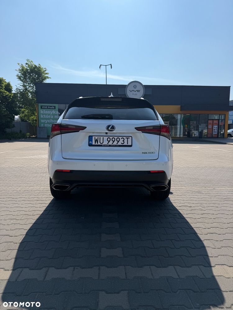 Lexus NX 300 Business Edition AWD - 6