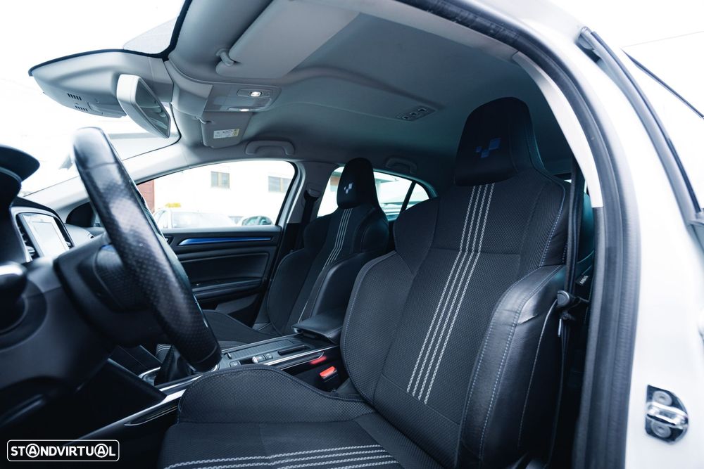 Renault Mégane 1.5 Blue dCi GT Line - 30