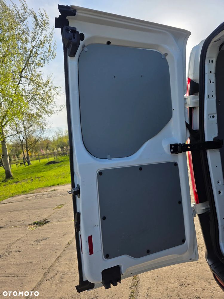 Ford Transit custom long 2,2 2015 r bez adblue 125KM klima tempomat trafic vivaro jumpy proace vito expert - 21