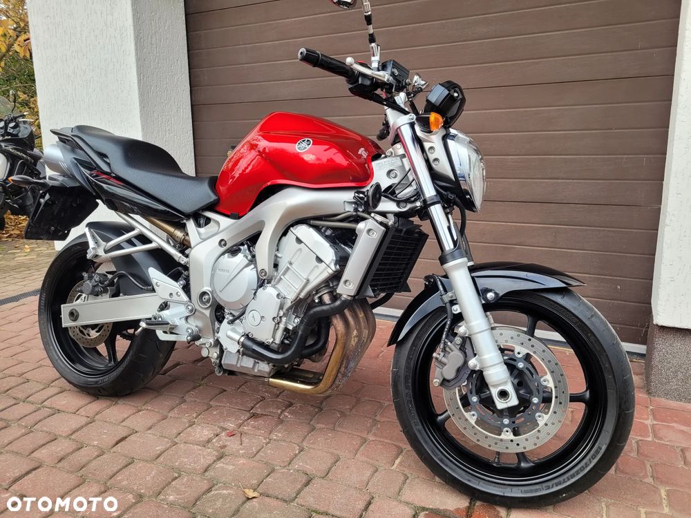 Yamaha FZ6 - 12