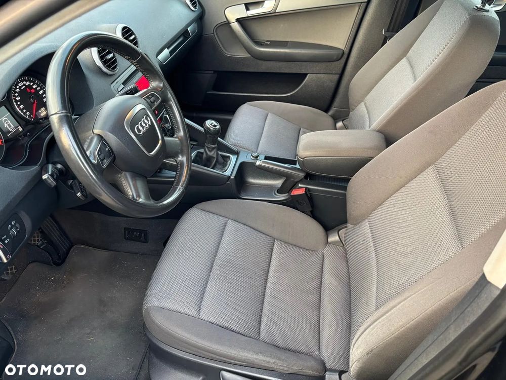Audi A3 Sportback - 11