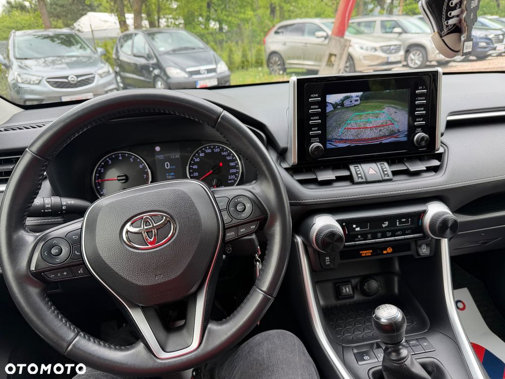 Toyota RAV4 2.0 Comfort 4x2 - 11