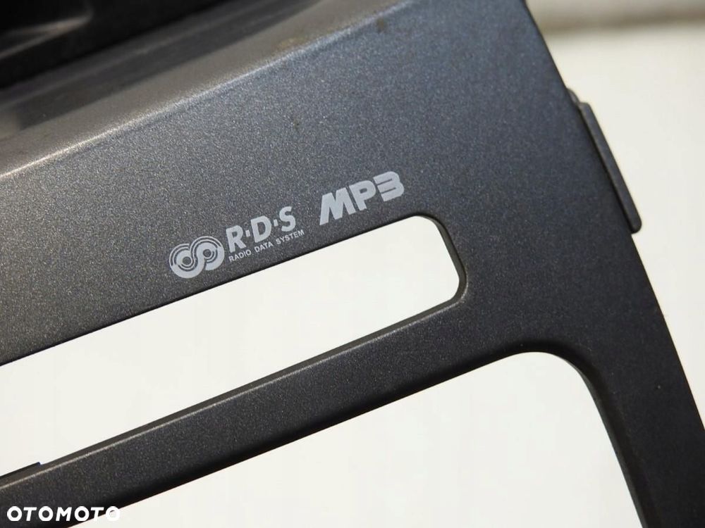 RAMKA OSŁONA RADIA KIA SPORTAGE III U097813810 - 6