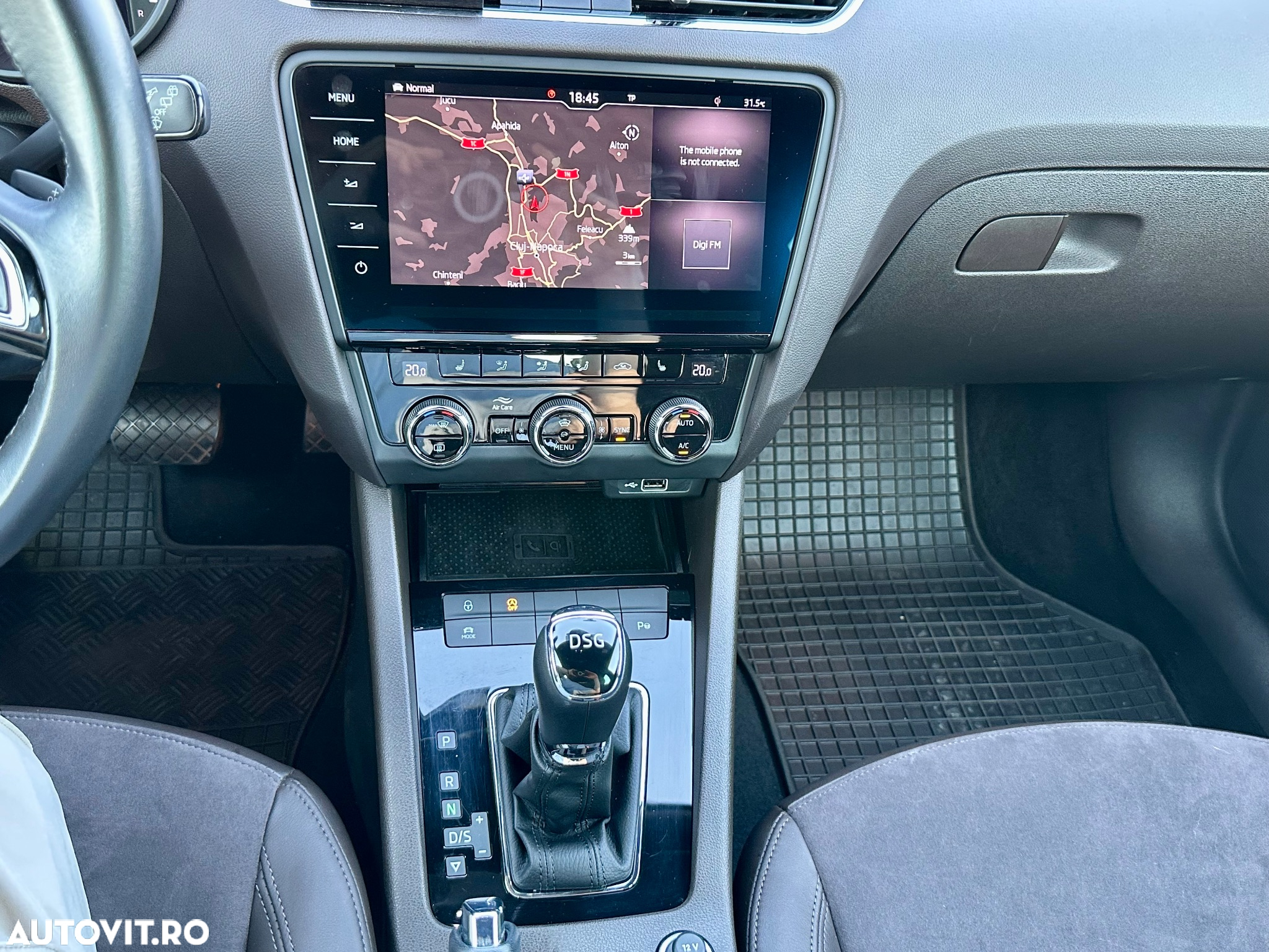 Skoda Octavia 2.0 TDI DSG L&K - 30