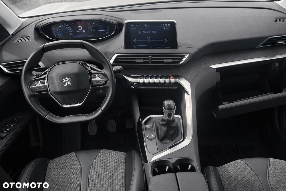 Peugeot 3008 1.5 BlueHDi Allure Pack S&S - 6