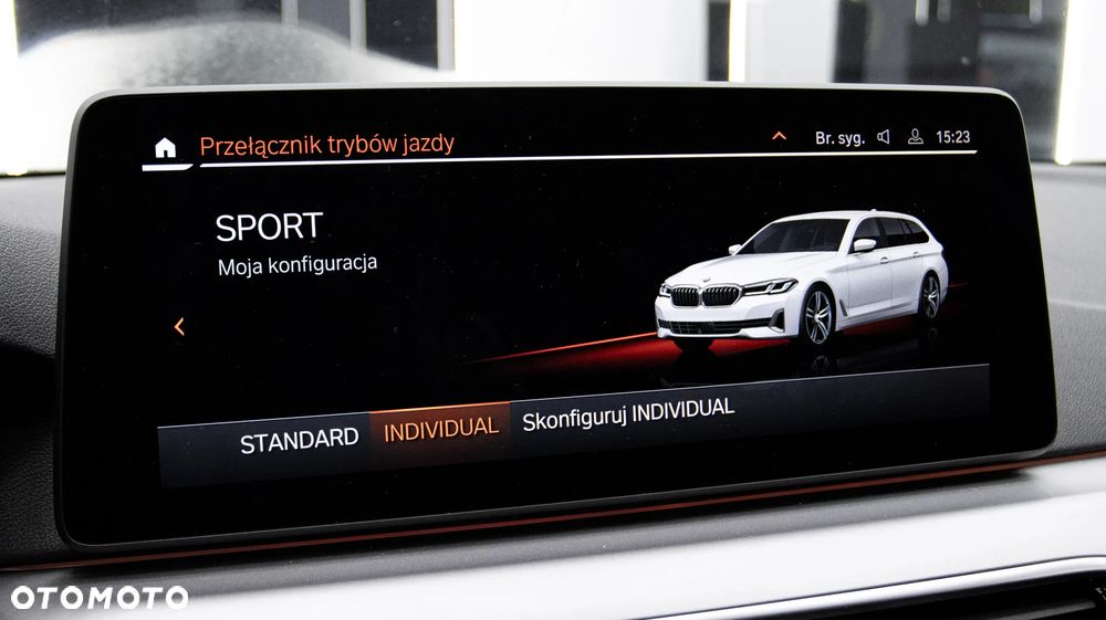 BMW Seria 5 520d xDrive mHEV - 31