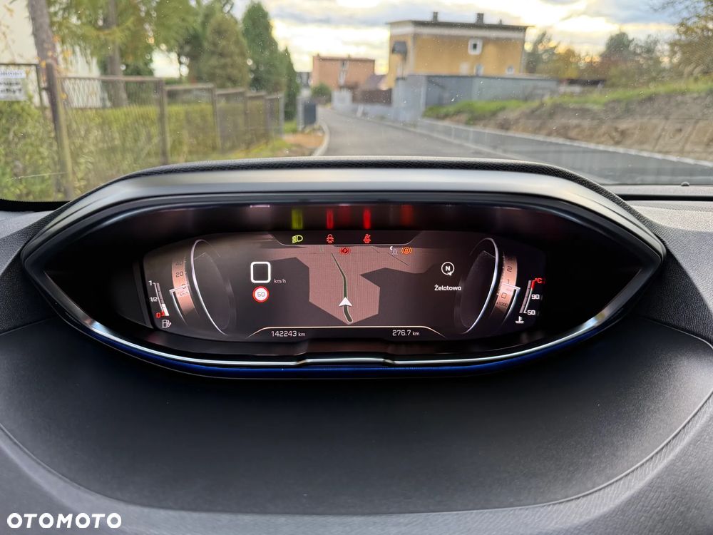 Peugeot 5008 1.5 BlueHDi GT S&S - 37