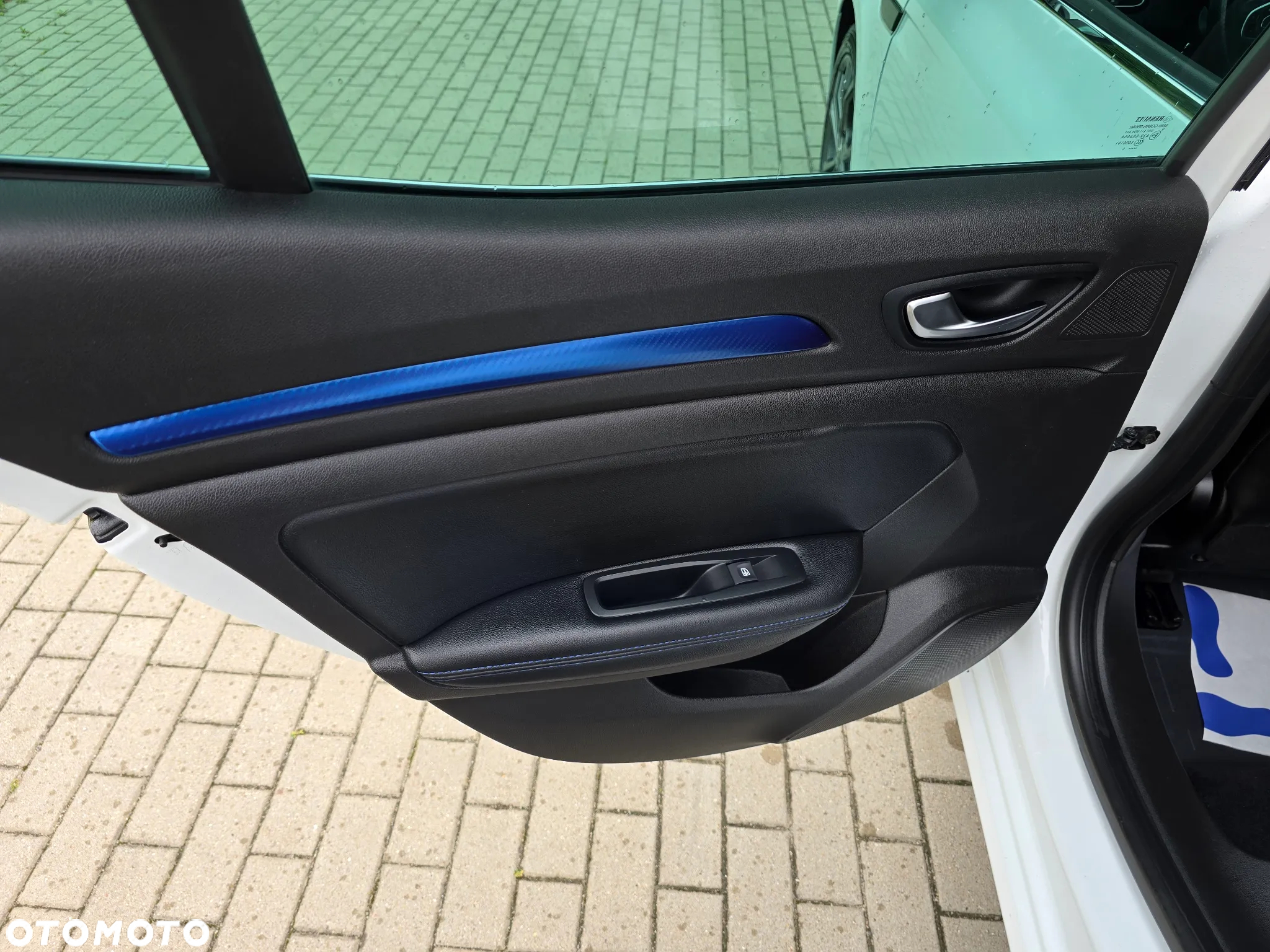 Renault Megane ENERGY TCe 130 GT LINE - 19