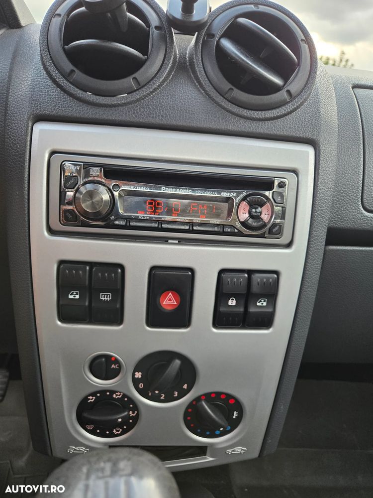 Dacia Logan 1.4 MPI Laureate - 9