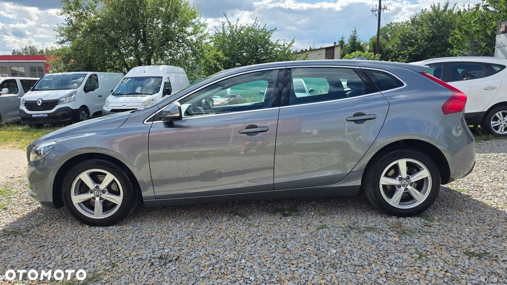 Volvo V40 D2 Kinetic - 3