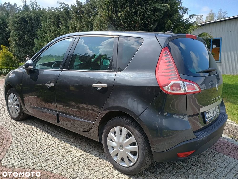 Renault Scenic dCi 130 FAP Luxe - 8