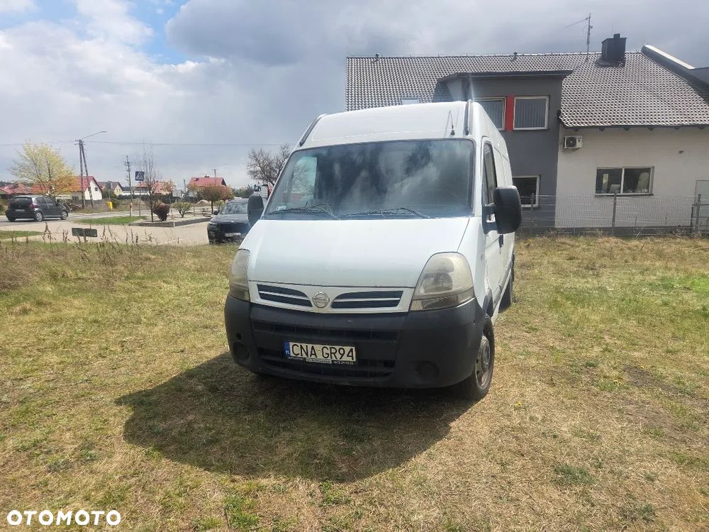 Nissan Interstar - 5