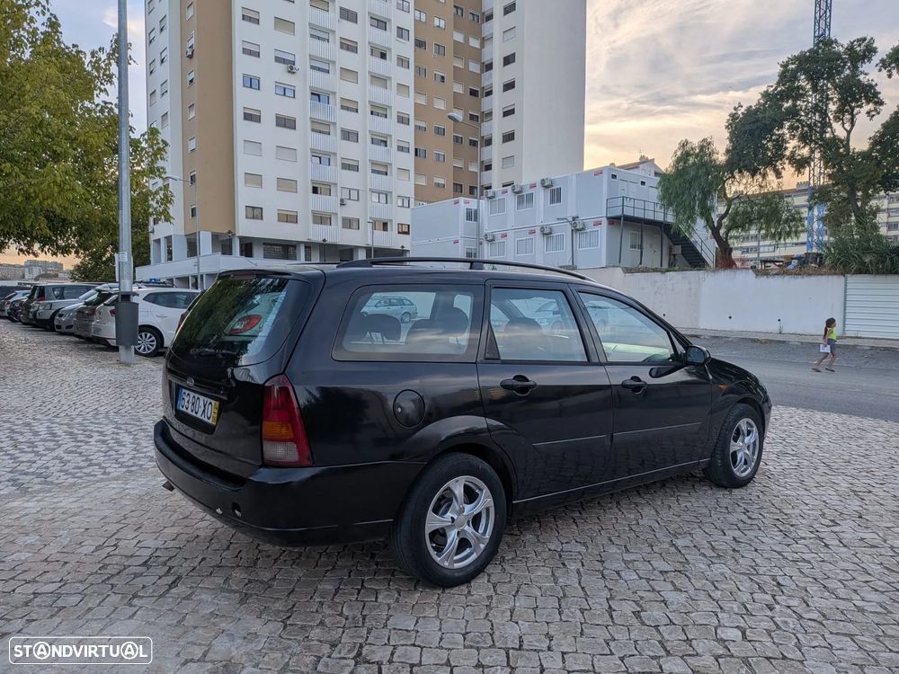 Ford Focus 1.8 TDCi Comfort - 5