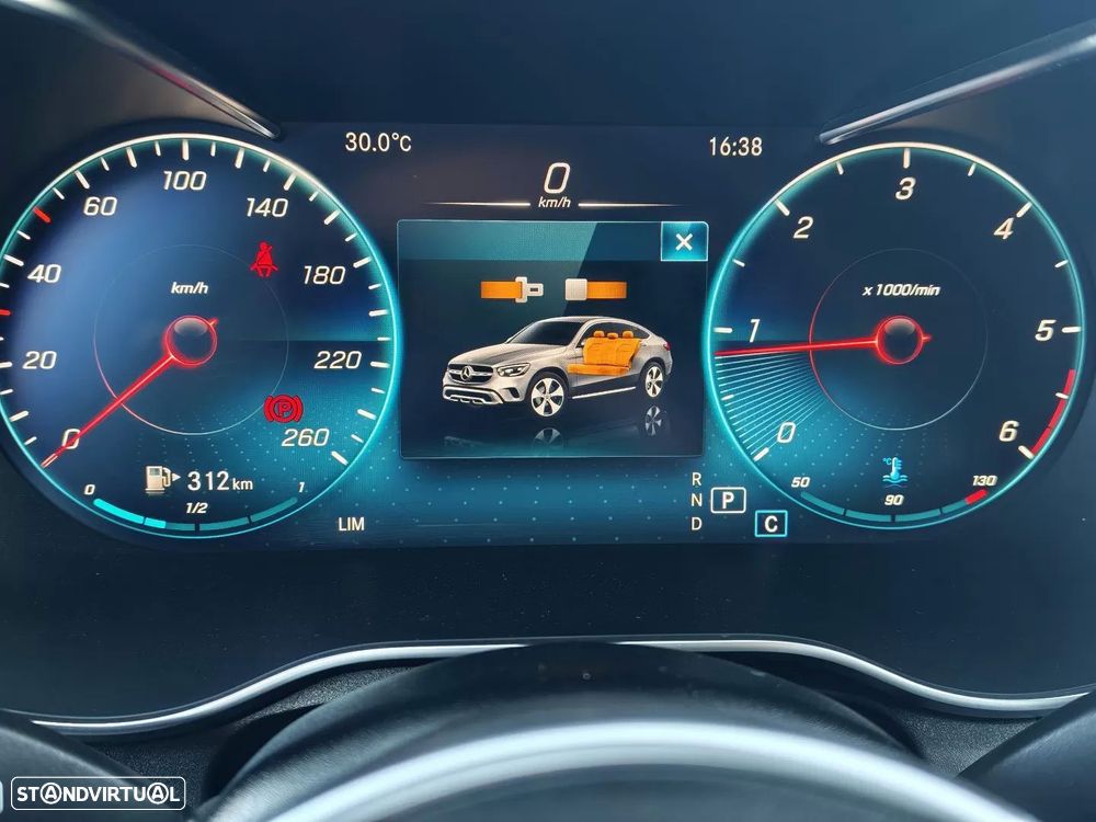 Mercedes-Benz GLC 220 d Coupe 4Matic - 33