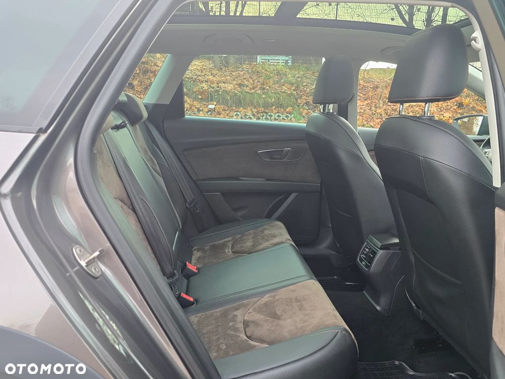 Seat Leon 2.0 TDI Start&Stop 4Drive DSG X-Perience - 13