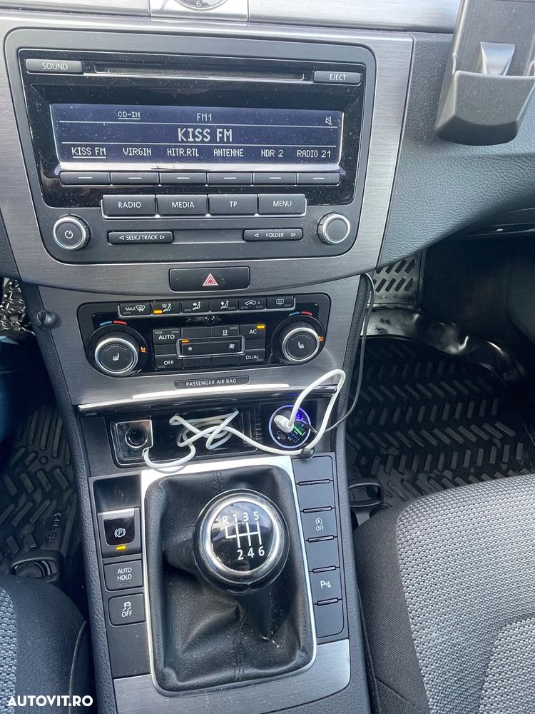 Volkswagen Passat 2.0 TDI BlueMotion Technology DPF Comfortline - 7
