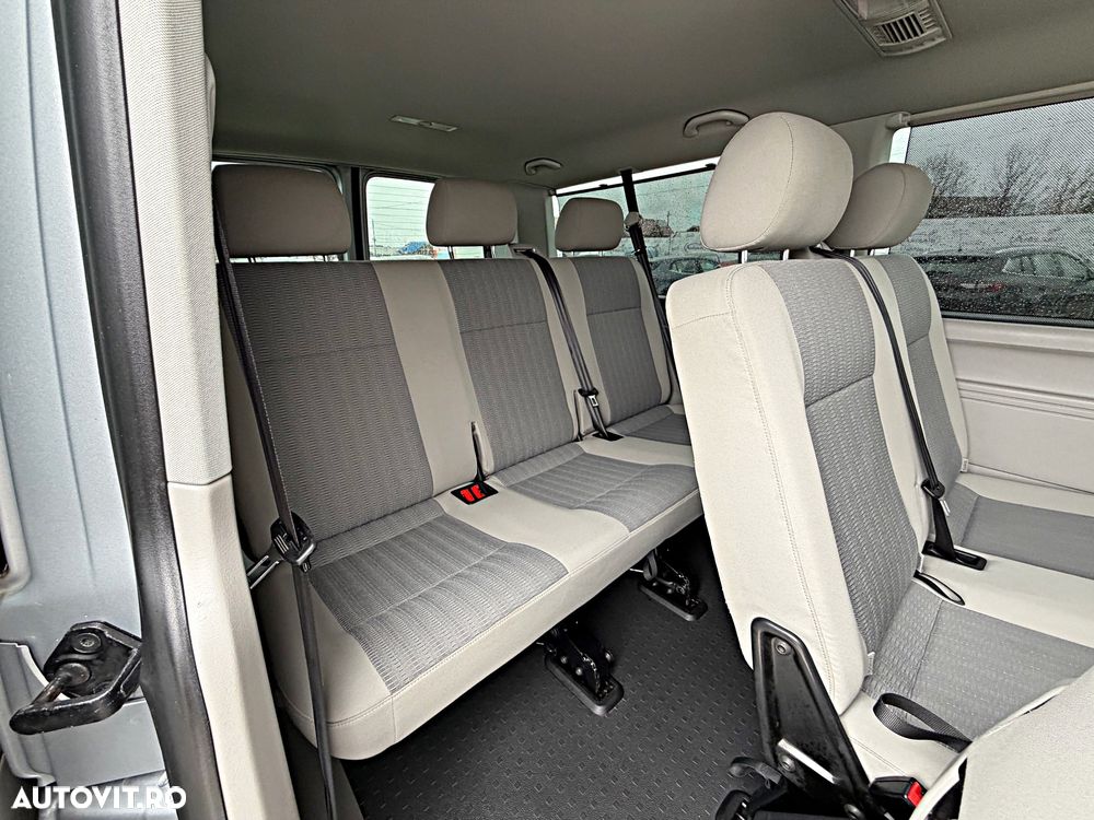 Volkswagen Caravelle KR Comfortline DSG - 26