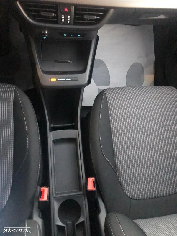 Ford Transit Courier Van BEV Trend - 12