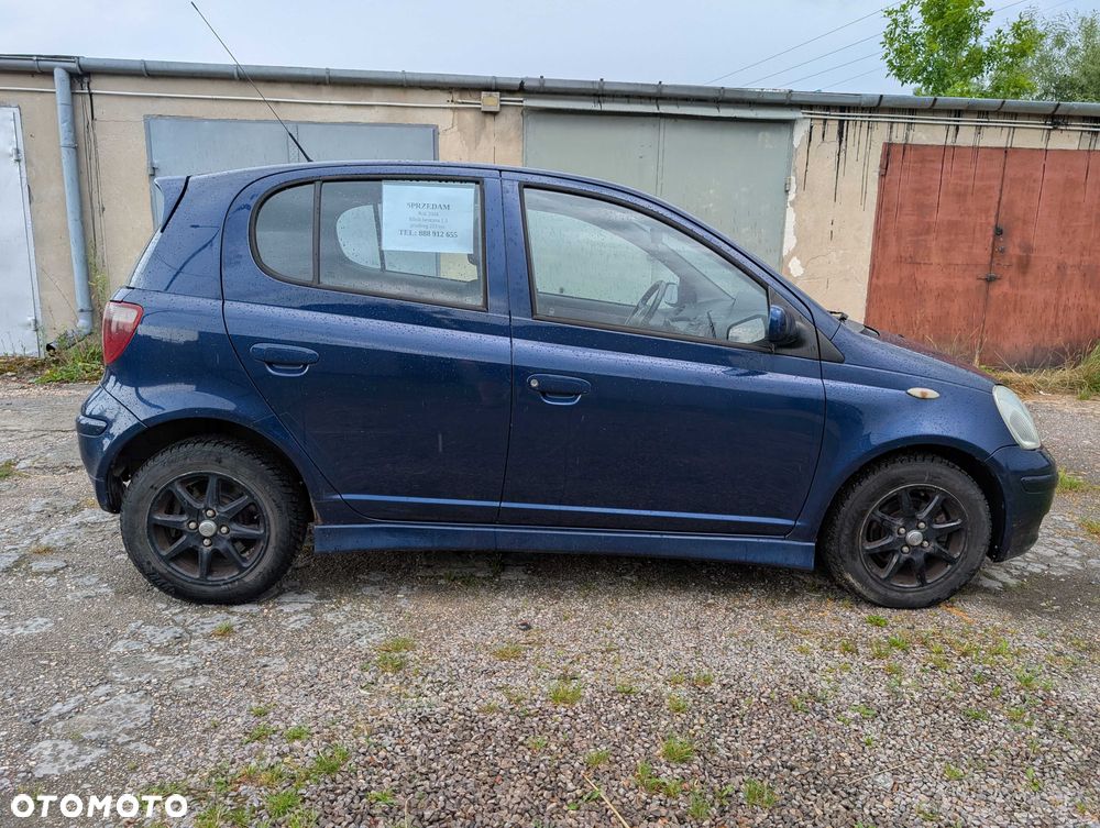 Toyota Yaris - 6