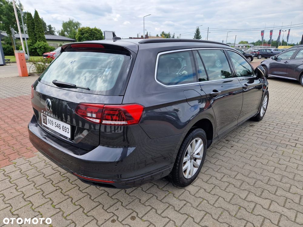 Volkswagen Passat Variant 2.0 TDI SCR DSG Business - 2
