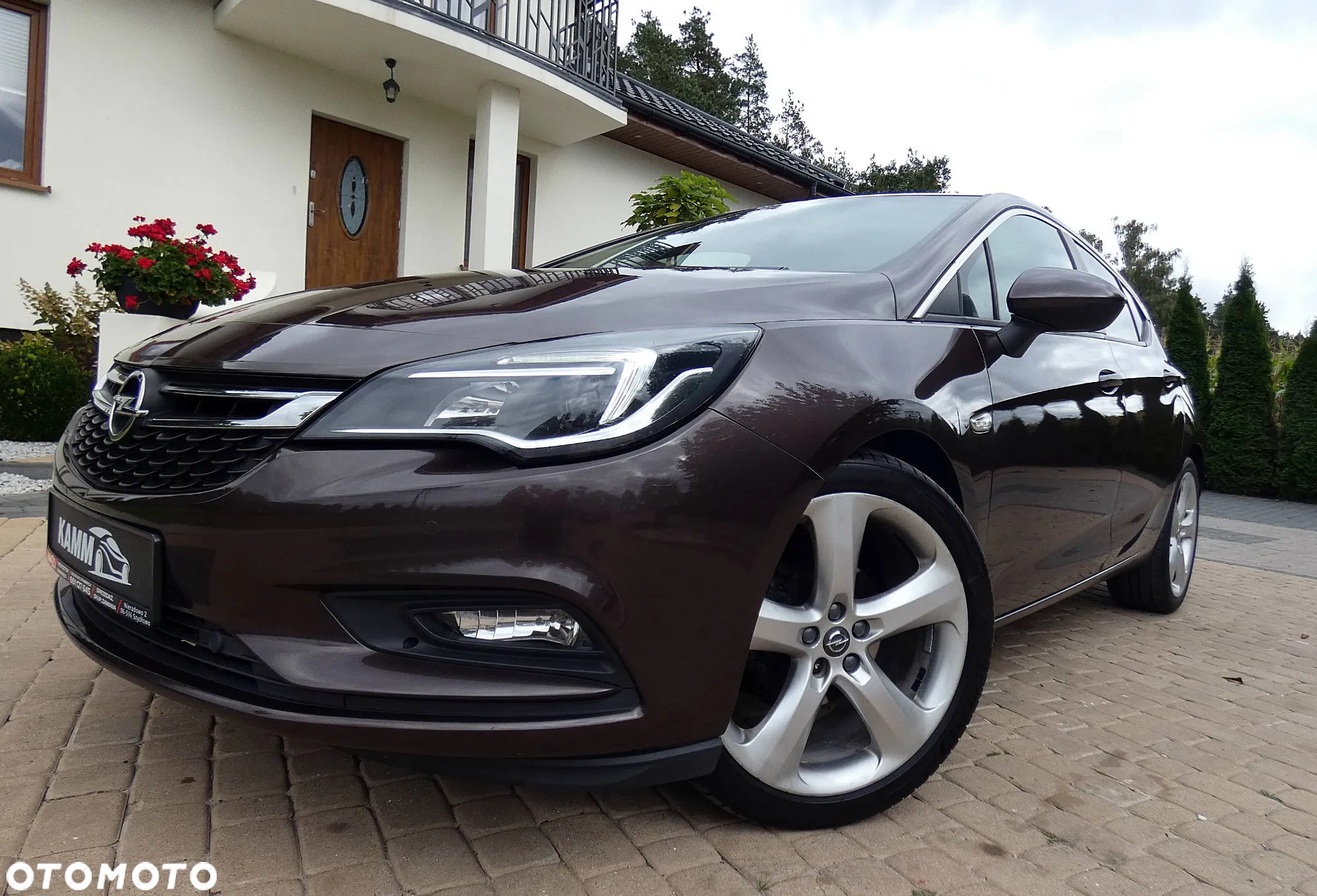 Opel Astra V 1.4 T Dynamic S&S - 11