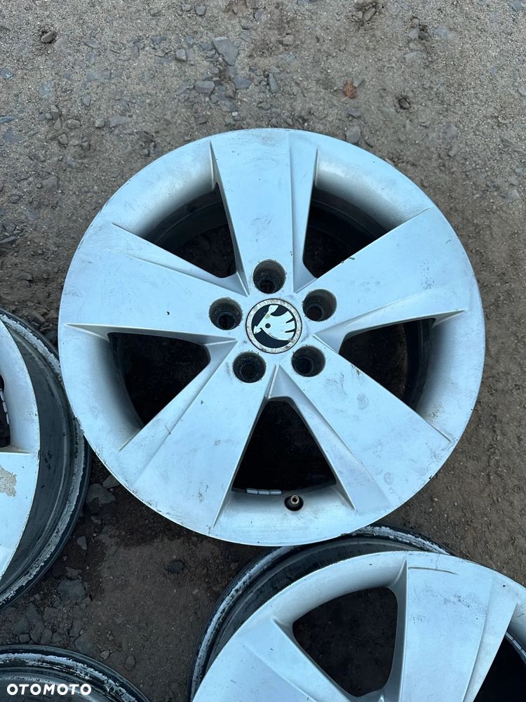 SKODA FELGI ALUMINIOWE 6J 15" ET38 5x112 6V0601025A - 5