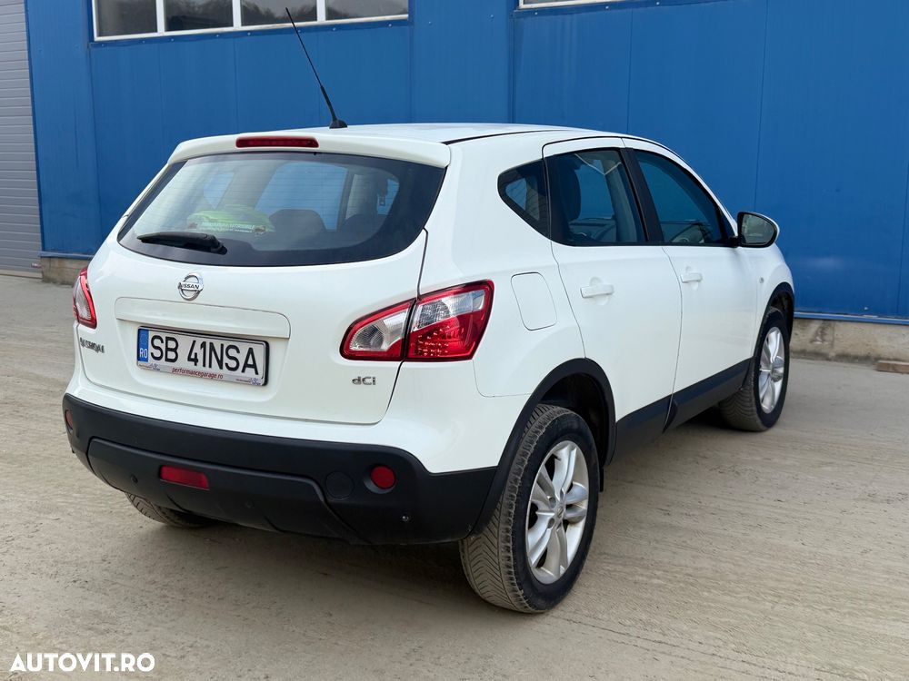 Nissan Qashqai 1.5 DCI TEKNA - 4