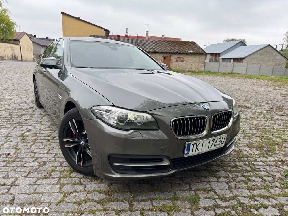 BMW Seria 5 518d Luxury Line - 3