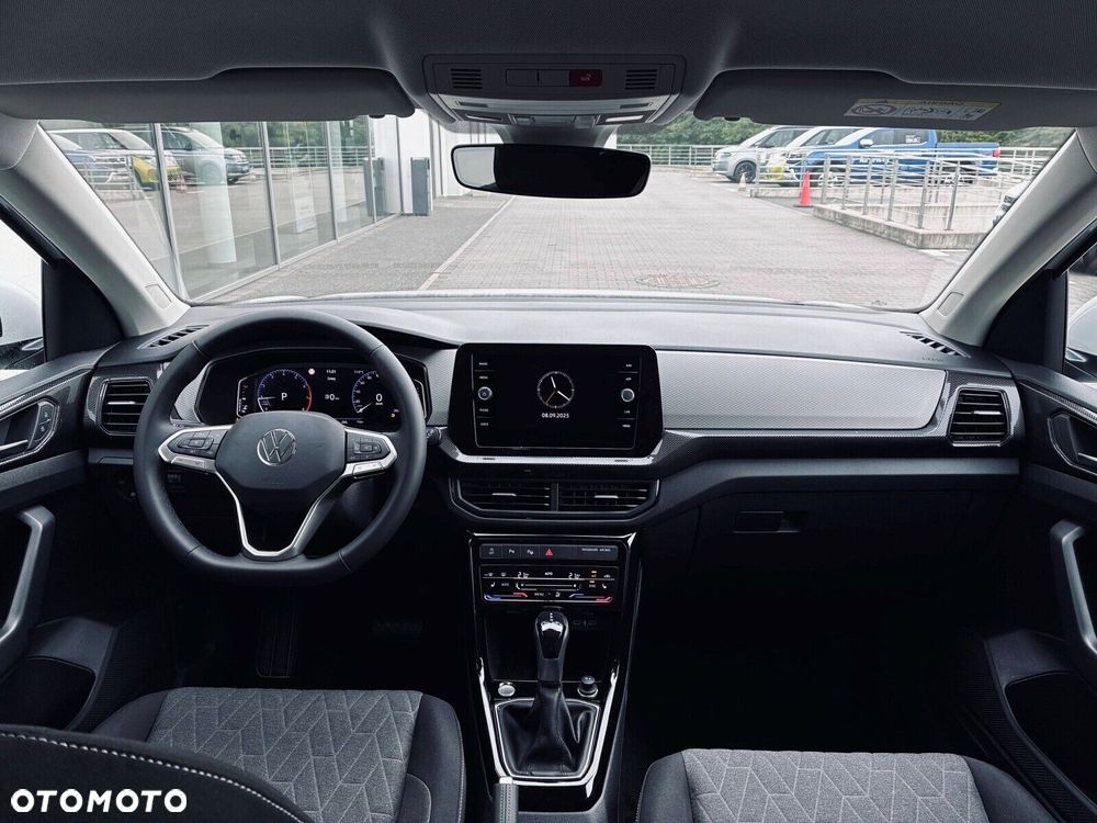 Volkswagen T-Cross - 11