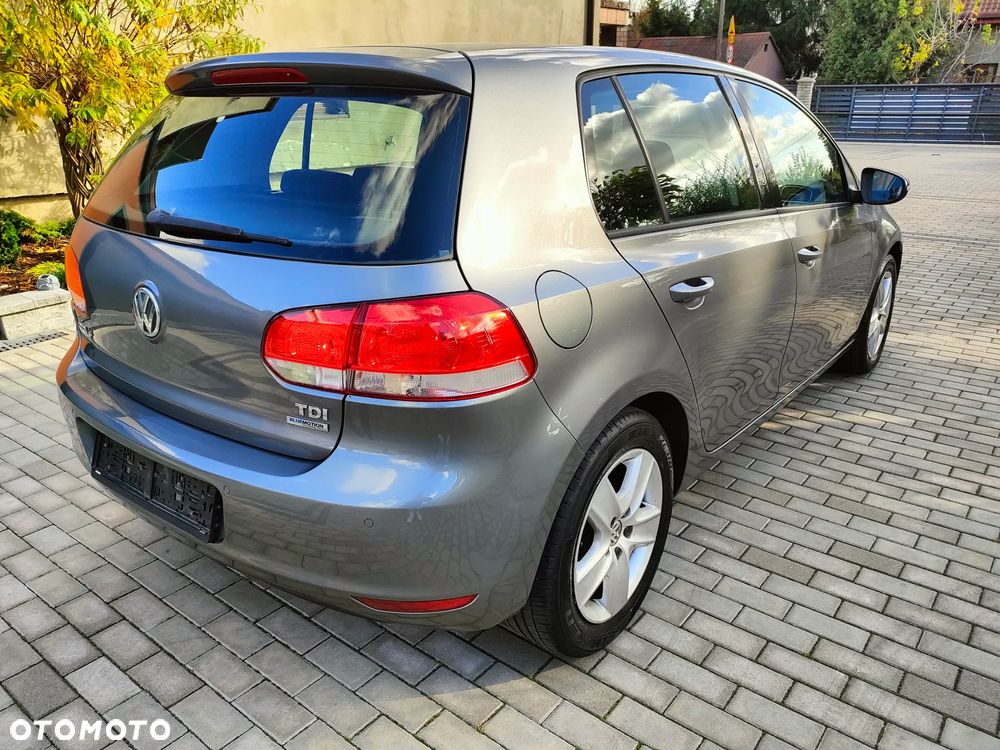 Volkswagen Golf ver-1-6-tdi-scr-comfortline - 3