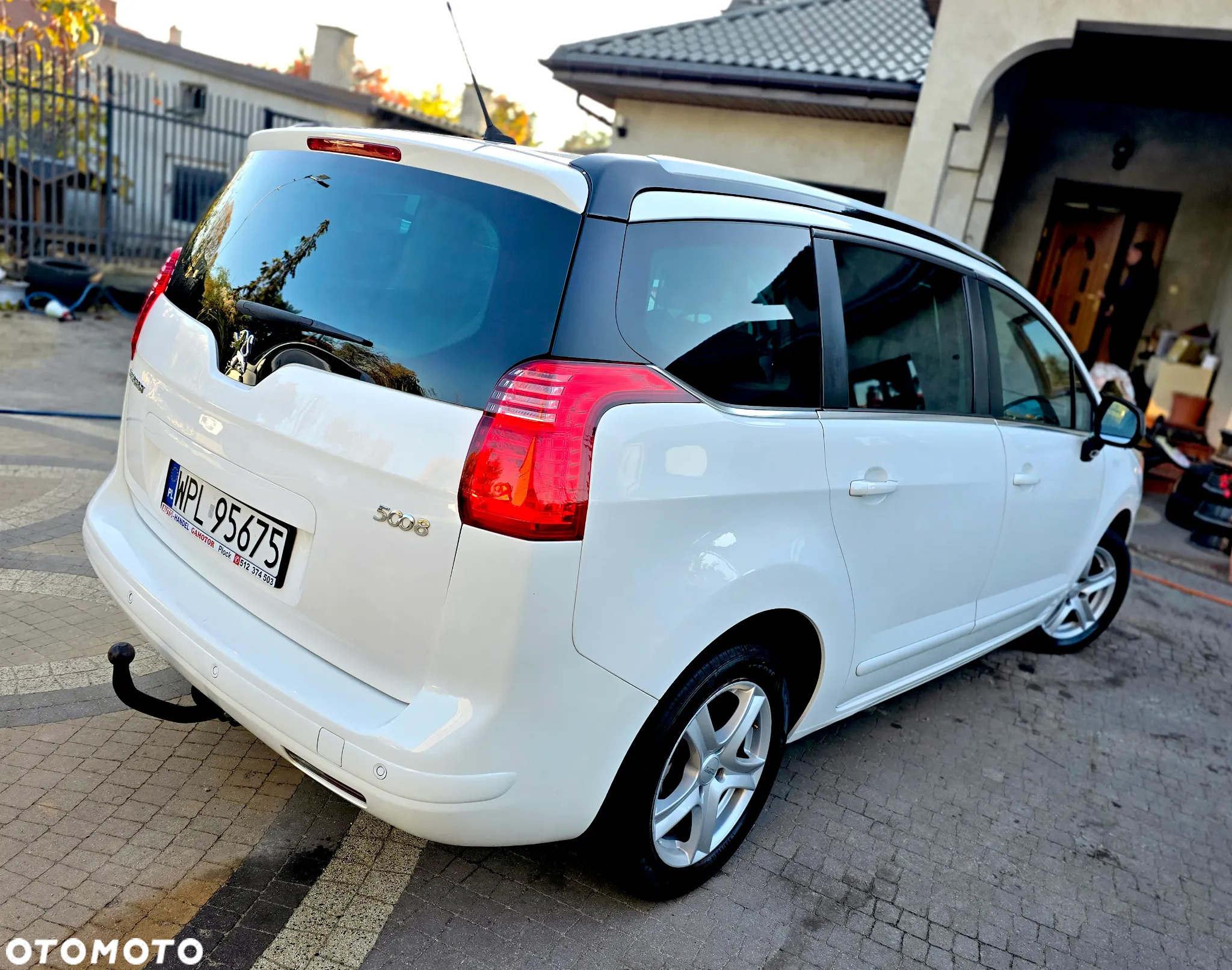 Peugeot 5008 - 5