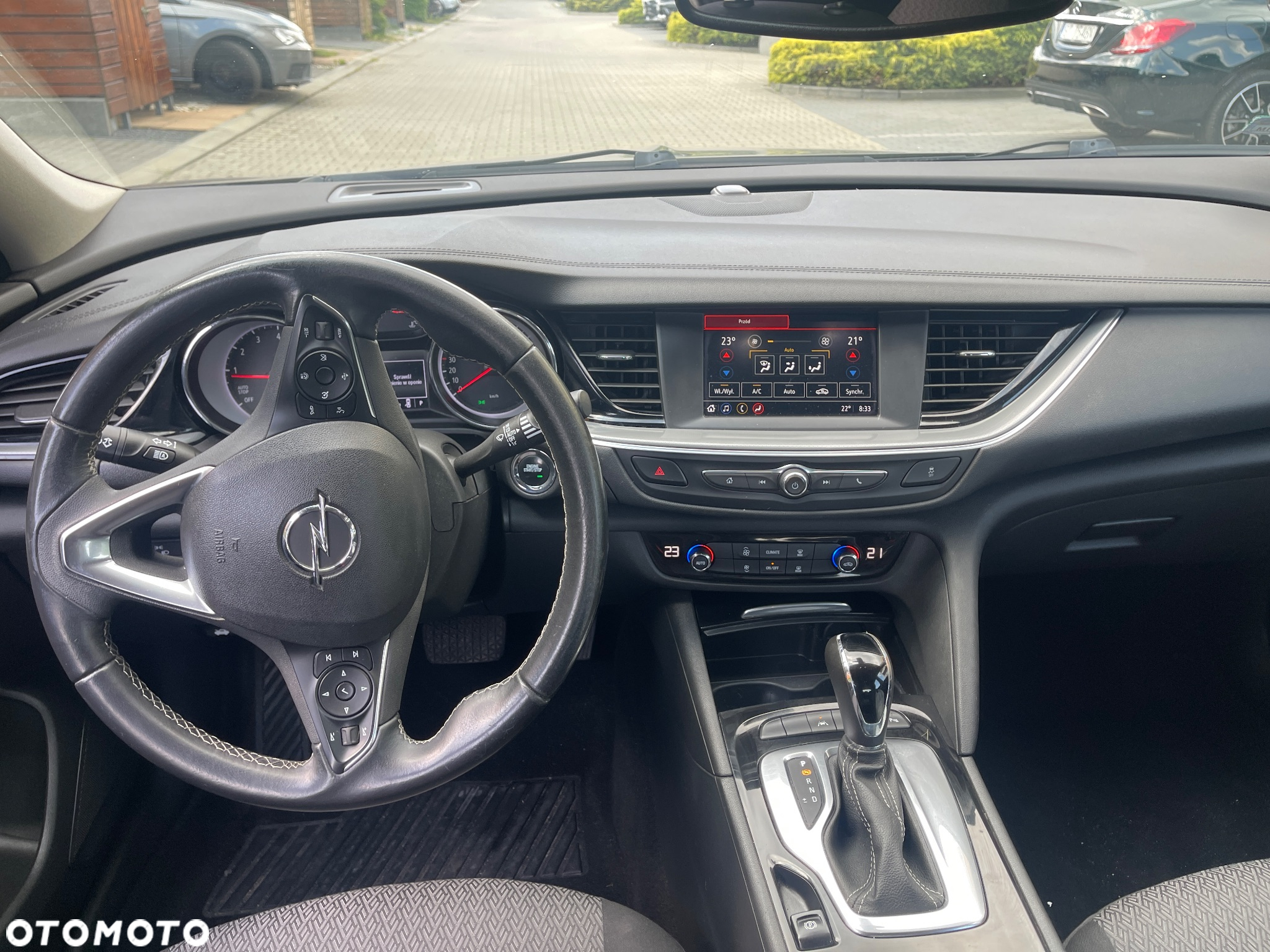 Opel Insignia 1.5 T Innovation S&S - 8