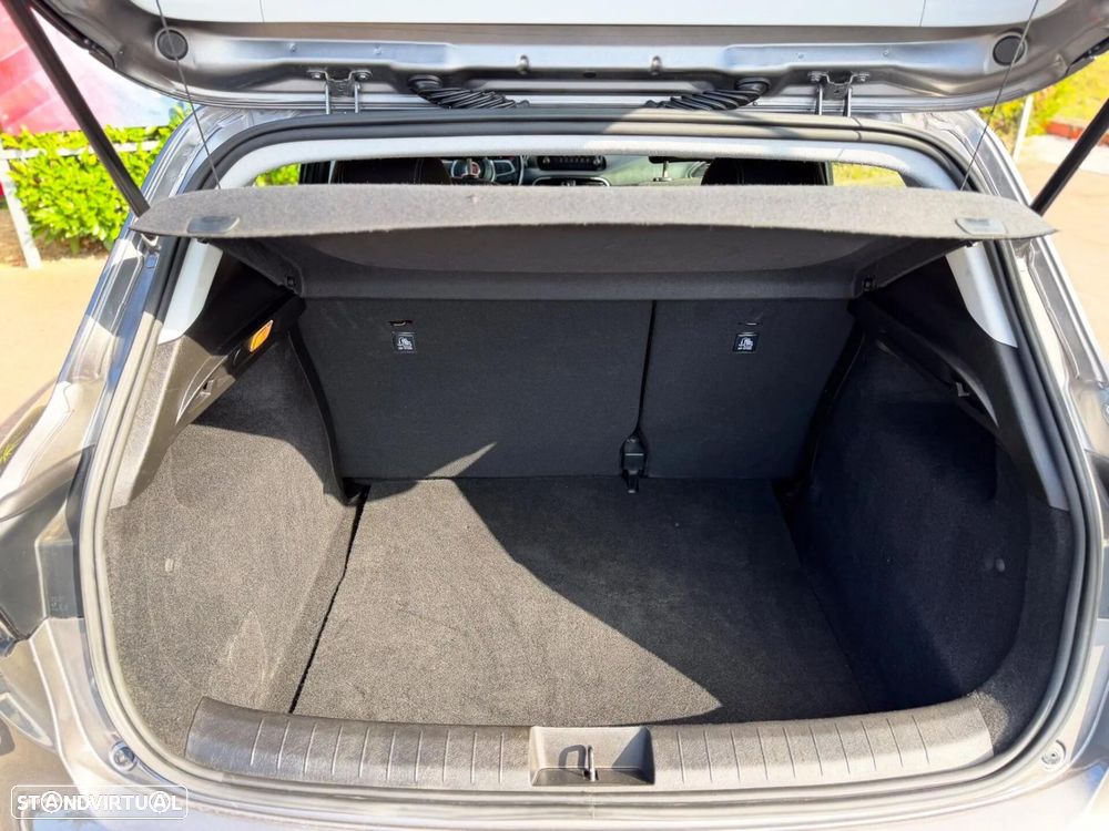 Fiat Tipo 1.6 MultiJet - 13