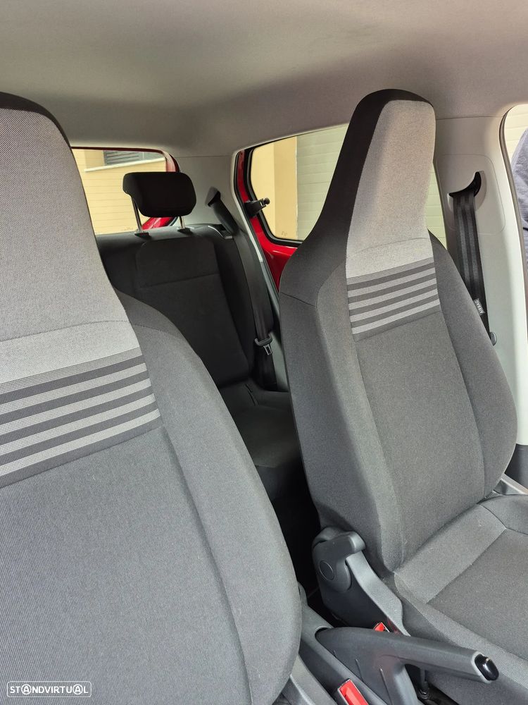 VW Up! 1.0 BMT Move - 5