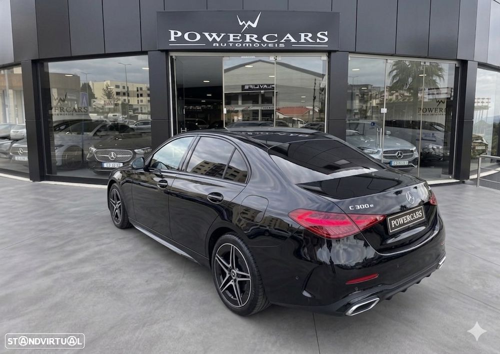 Mercedes-Benz C 300 e T 9G-TRONIC AMG Line - 15