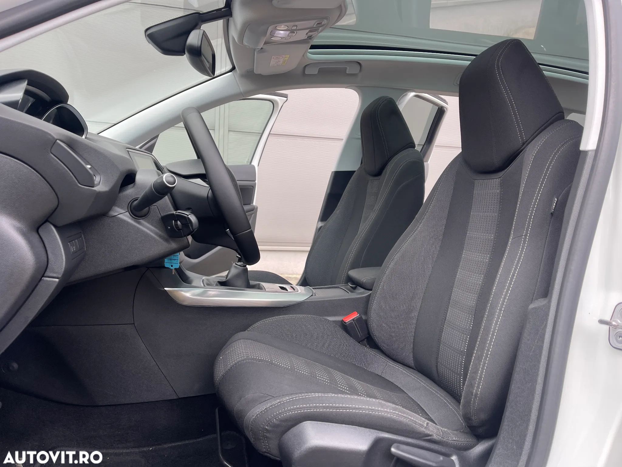 Peugeot 308 SW BlueHDi 120 Stop & Start Business-Line - 31