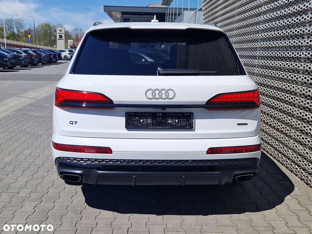 Audi Q7 45 TDI mHEV Quattro S Line Tiptr - 5