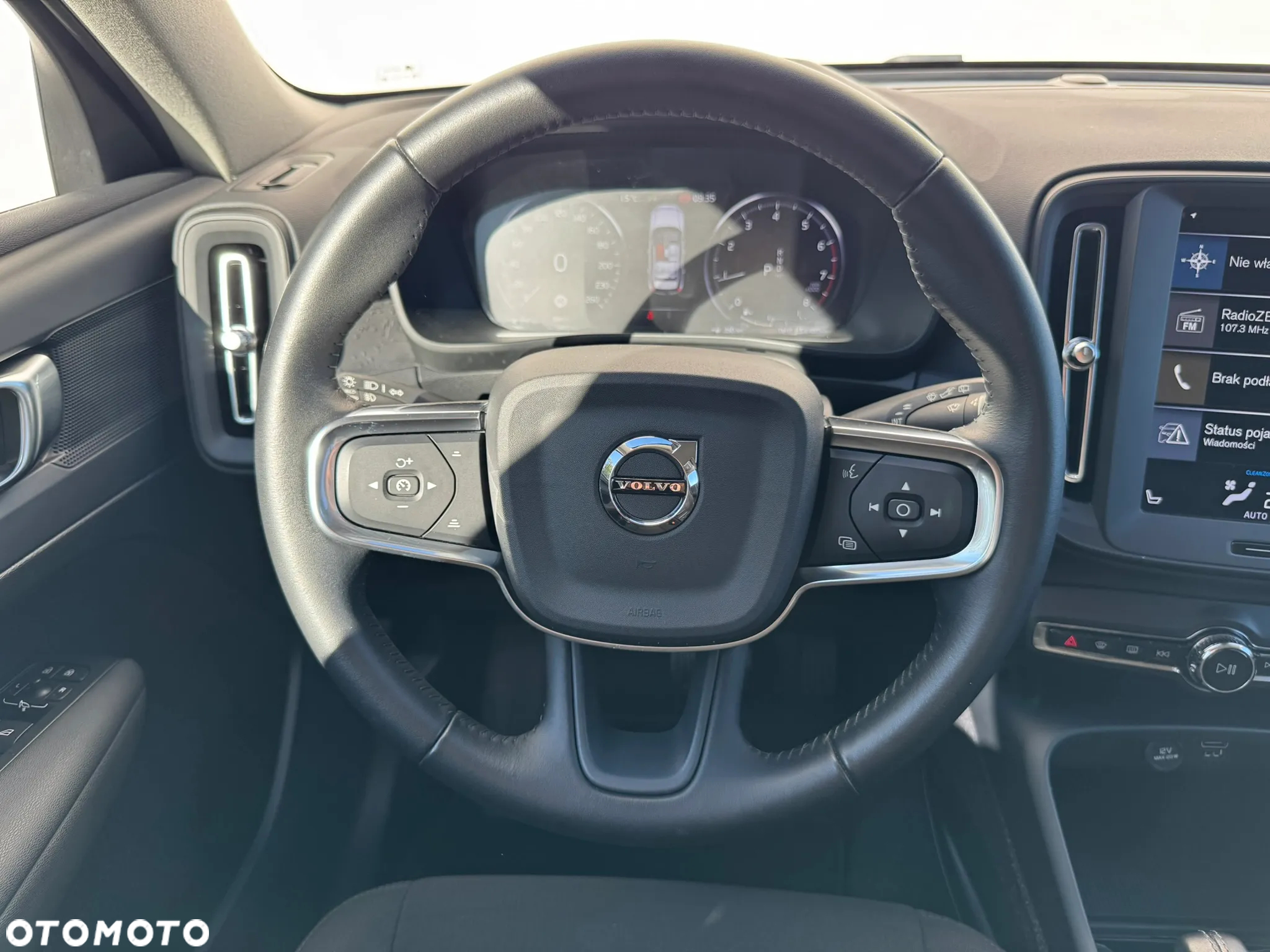 Volvo XC 40 T3 Momentum Core - 15