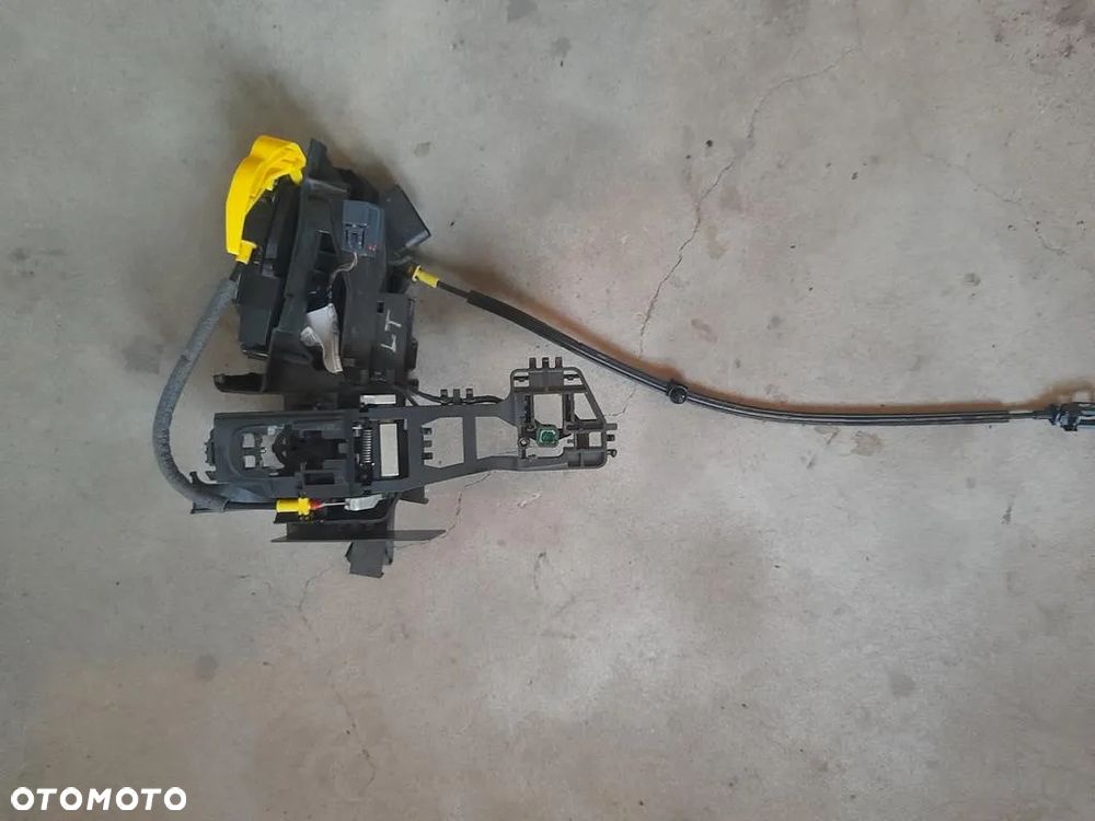 zamek drzwi lewy tył Ford C-Max II MK2 lift AM5A-R26413-CE - 1