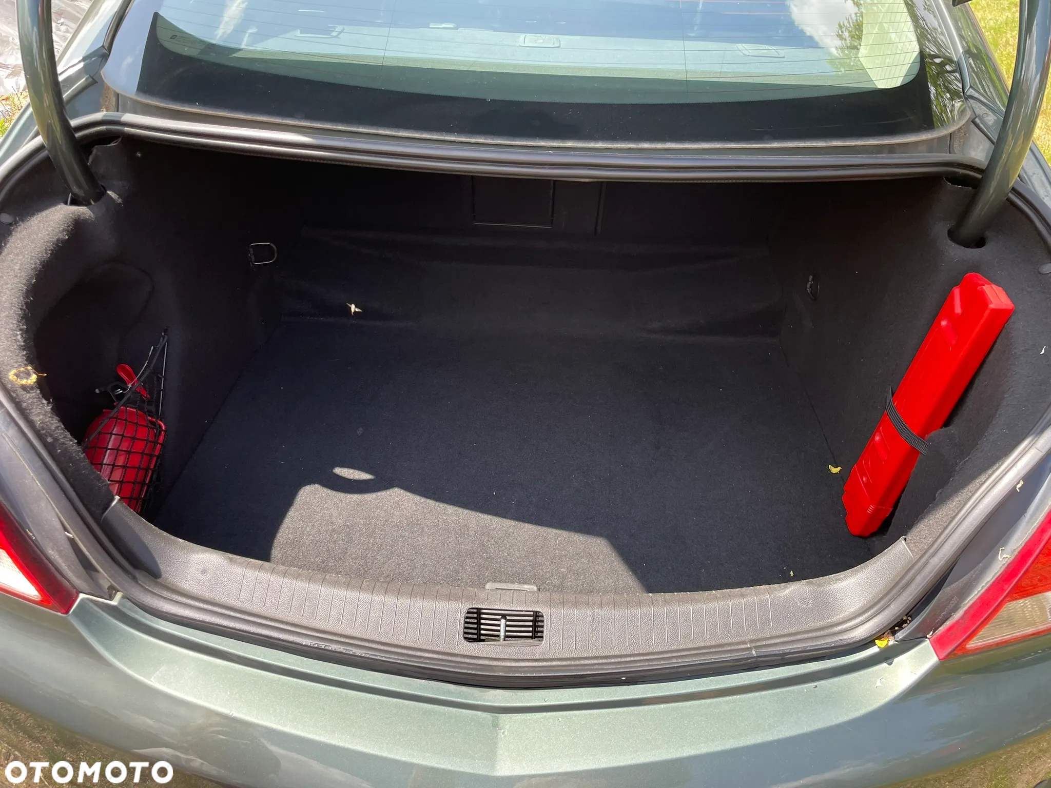 Opel Insignia 1.8 - 9